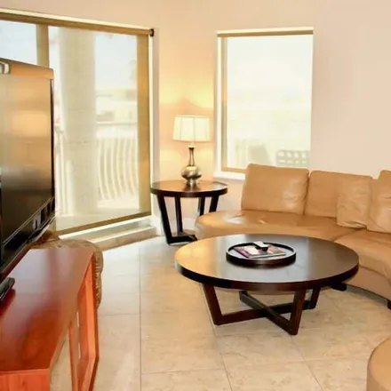 Rent this 8 bed apartment on Treasure Island