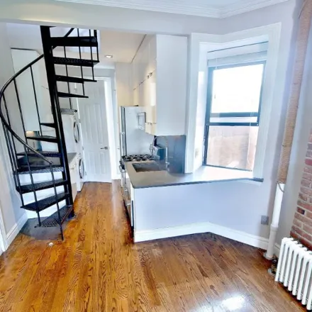 Image 2 - 280 Mott Street, New York, NY 10012, USA - Apartment for rent