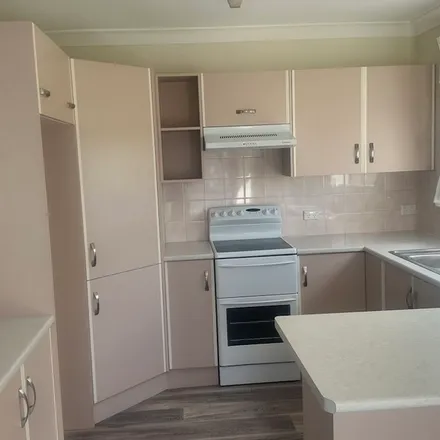 Image 1 - Lawson Crescent, Taree NSW 2430, Australia - Apartment for rent