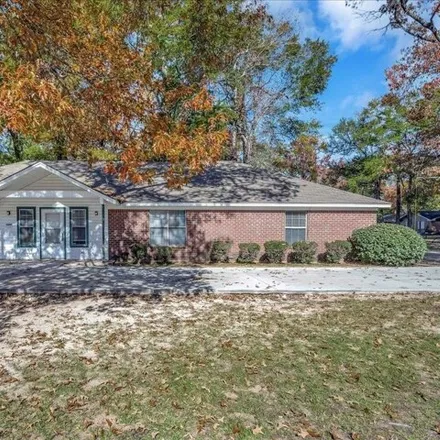 Image 1 - 373 East Whitehouse Drive, Lufkin, TX 75901, USA - House for sale