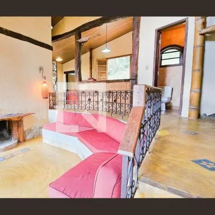 Buy this 2 bed house on Rua das Amoras in Nova Lima - MG, 34004-817