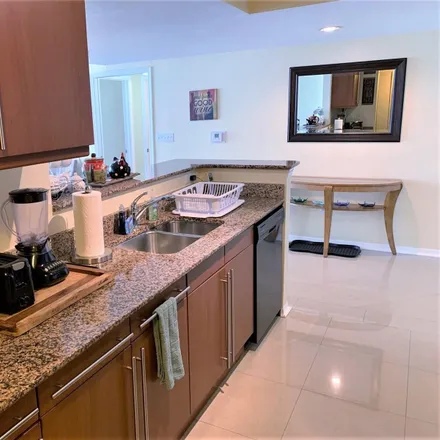 Image 6 - 2091 South Ocean Drive, Hallandale Beach, FL 33009, USA - Condo for rent