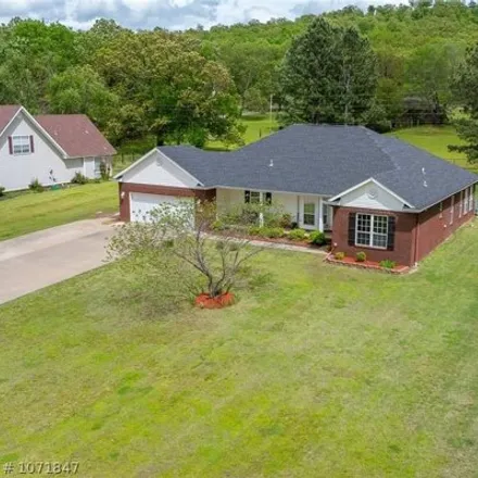 Image 4 - Tiger Lily Circle, Greenwood, AR, USA - House for sale