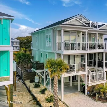 Image 3 - 405 East 4th Street, Ocean Isle Beach, Brunswick County, NC 28469, USA - House for sale