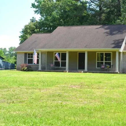 Buy this 3 bed house on 929 County Road 1310 in Mooreville, Lee County