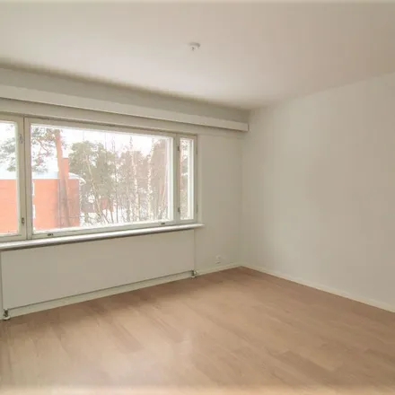 Rent this 1 bed apartment on Hoikantie 14 in 90500 Oulu, Finland