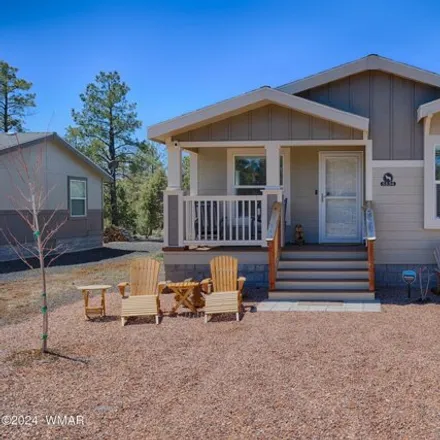Buy this studio apartment on 5508 Gray Wolf Drive in Wagon Wheel, Navajo County