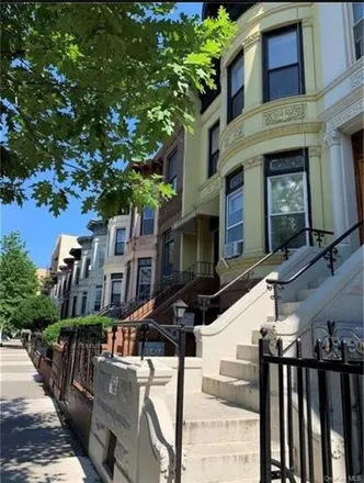 Buy this 7 bed house on 80 Fenimore Street in New York, NY 11225