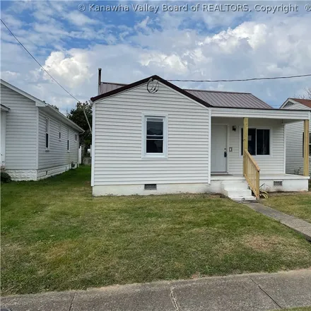 Image 1 - 521 21st Street, Dunbar, Kanawha County, WV 25064, USA - House for sale