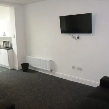 Rent this 5 bed apartment on 45 Charnock Avenue in Nottingham, NG8 1AG