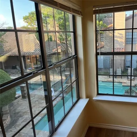 Image 3 - 5800 Preston Oaks Road, Dallas, TX 75254, USA - Condo for rent