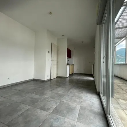 Image 3 - 5 Rue Crépu, 38000 Grenoble, France - Apartment for rent