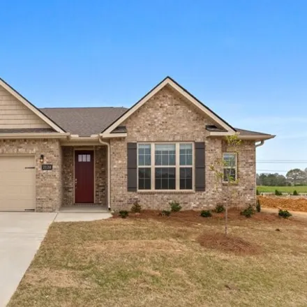 Buy this 3 bed house on 2128 Brandon Dr Ne Unit 82 in Cullman, Alabama