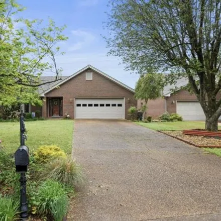 Buy this 2 bed house on 104 Meadowcrest Drive in Florence, AL 35630