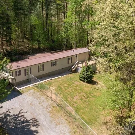 Image 1 - 1199 Holbert Road, Henderson County, NC 28791, USA - Apartment for sale