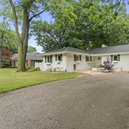 Buy this 4 bed house on 9106 N Frye Rd in Peoria, Illinois