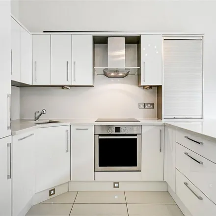 Image 3 - Anwar House Hotel, 31 Collingham Place, London, SW5 0TF, United Kingdom - Apartment for rent
