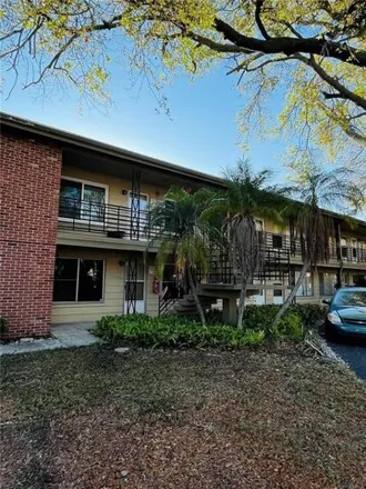 Rent this 1 bed condo on 177 Kenwood Avenue in Clearwater, FL 33755