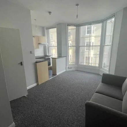 Rent this 1 bed apartment on 16 Grafton Street in Brighton, BN2 1AQ