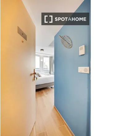 Image 7 - 127 Rue de la Faisanderie, 75116 Paris, France - Apartment for rent