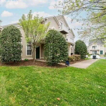 Image 3 - 20434 Alderleaf Terrace, Ashburn, VA 20147, USA - Condo for sale