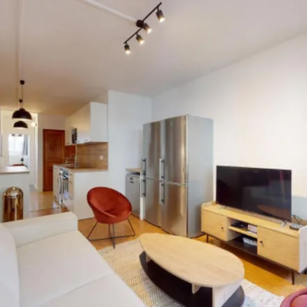 Rent this 6 bed apartment on 215 Rue Duguesclin in 69003 Lyon 3e Arrondissement, France