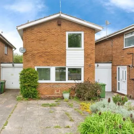 Buy this 3 bed house on Colebrook Road in Haslucks Green, B90 1AX