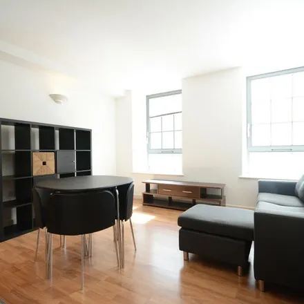 Rent this 1 bed apartment on The Barmum in Queen's Road, Nottingham