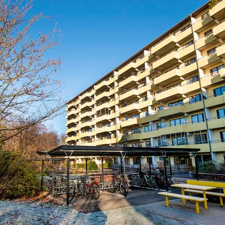 Rent this 2 bed apartment on Hundtrimmeriet I Lund in Nöbbelövs torg, 226 52 Lund