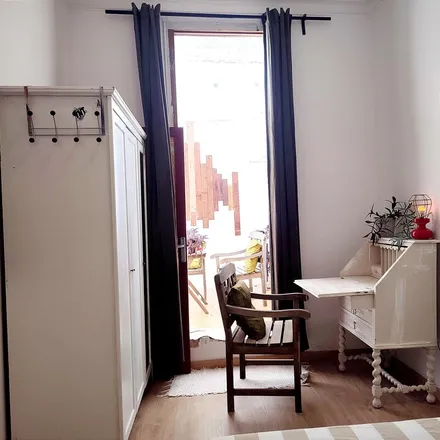 Rent this 1 bed apartment on Barcelona in Sants-Montjuïc, ES