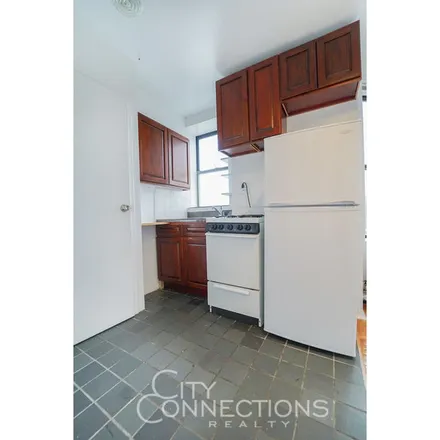 Rent this 3 bed apartment on 262 East 2nd Street in New York, NY 10009