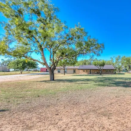 Image 1 - 102 County Road 233, Runnels County, TX 76821, USA - House for sale