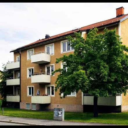 Rent this 2 bed apartment on Heimdalsgatan 5 in 582 42 Linköping, Sweden