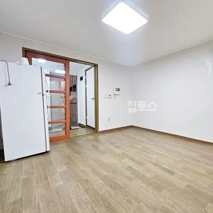 Image 8 - 서울특별시 송파구 잠실동 299-8 - Apartment for rent