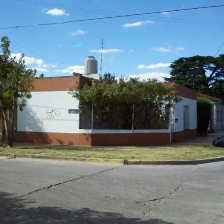 Image 2 - San Raimundo 302, Partido de Lomas de Zamora, B1834 FYG Turdera, Argentina - House for sale