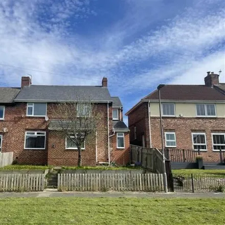 Buy this 4 bed duplex on unnamed road in Birtley, DH3 1HP