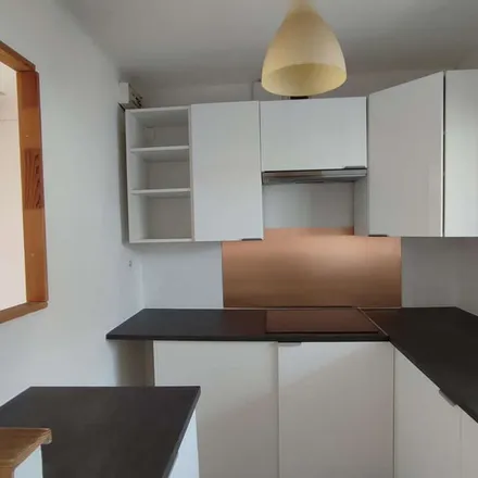 Rent this 3 bed apartment on Préfecture des Bouches-du-Rhône (site Peytral) in Rue Sylvabelle Robert de Vernejoul, 13006 Marseille