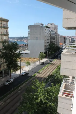 Image 3 - Centro Auditivo Amplifon (V. N. de Gaia), Avenida da República 843, 4430-047 Vila Nova de Gaia, Portugal - Apartment for rent
