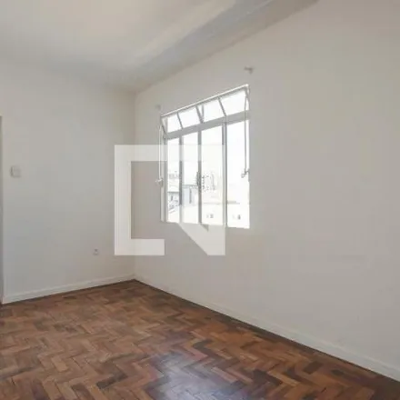 Rent this 2 bed apartment on Assis Brasil (Fora do Corredor) in Avenida Assis Brasil, Jardim São Pedro