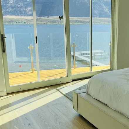 Rent this 4 bed house on Osoyoos in BC V0H 1V2, Canada