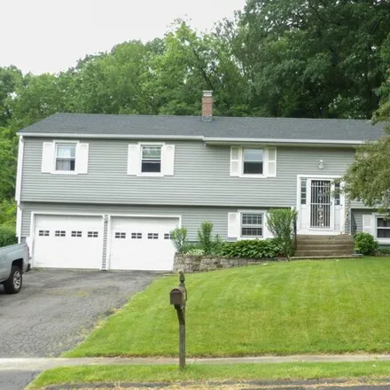 Buy this 4 bed house on 45 Winthrop Road in Windsor, CT 06095