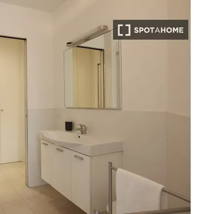 Image 9 - Via Ugo Bassi 25, 20159 Milan MI, Italy - Apartment for rent