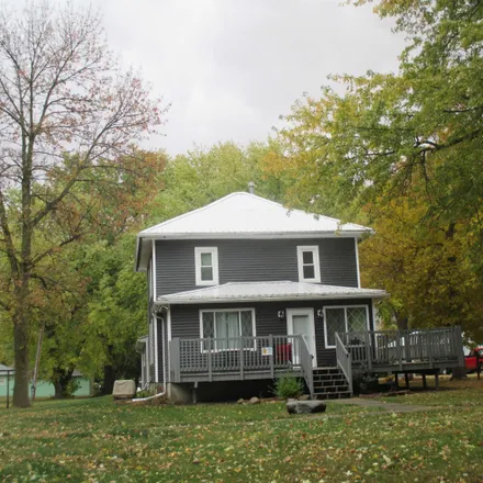 Buy this 4 bed house on 540 South Hayes Avenue in Primghar, IA 51245
