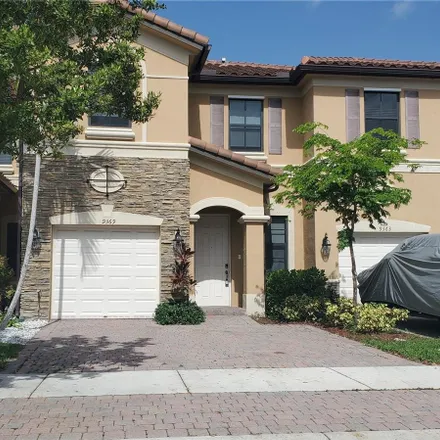 Rent this 4 bed townhouse on 3398 West 80th Street in Hialeah, FL 33018