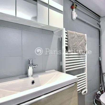 Image 7 - 11 Rue Joseph Dijon, 75018 Paris, France - Apartment for rent