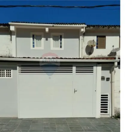 Buy this 3 bed house on Rua Pedro Joaquim de Santaná in Centro, Cabo de Santo Agostinho - PE