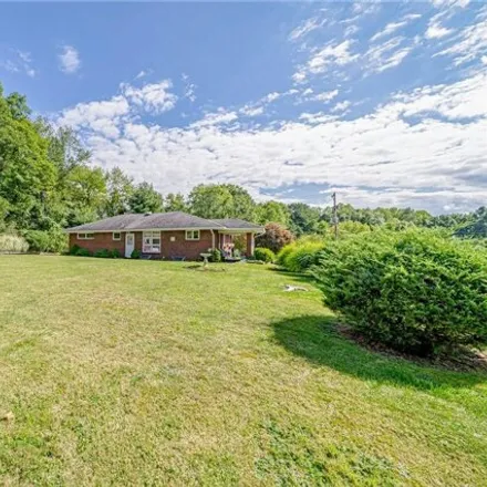 Image 2 - 195 Slickville County Road, Salem Township, PA 15632, USA - House for sale