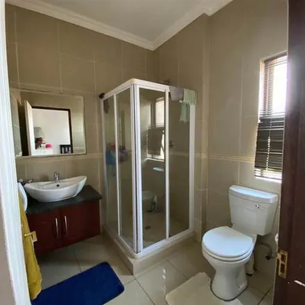 Rent this 2 bed apartment on Comaro Street in Bassonia, Johannesburg