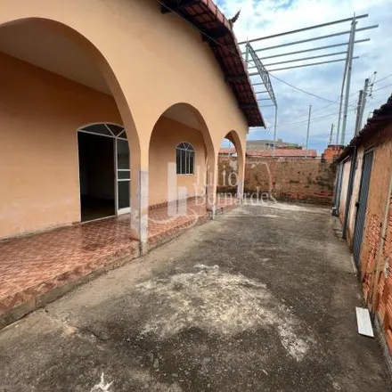 Buy this 3 bed house on Rua Padre Antônio in São Judas Tadeu, Montes Claros - MG