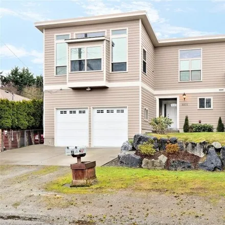 Buy this 5 bed house on 5511 26th Avenue South in Seattle, WA 98108